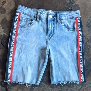 Levi’s Cut Off Shorts Size 14